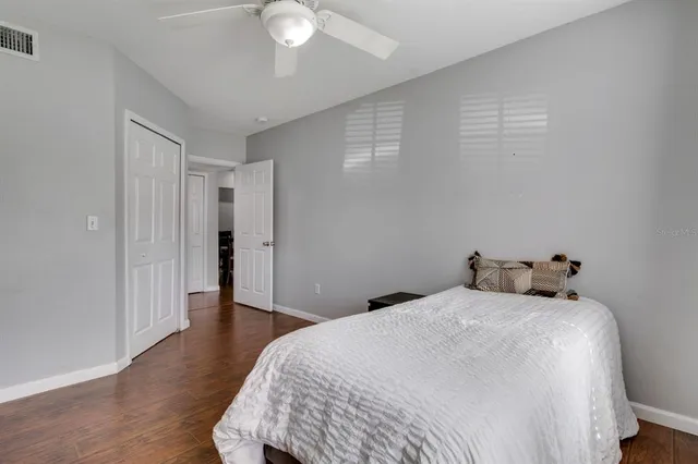 $295,000 | 724 Crest Pines Drive, Unit 511, Orlando, FL 32828