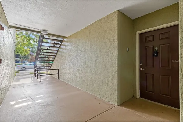 $275,000 | 724 Crest Pines Drive, Unit 511, Orlando, FL 32828