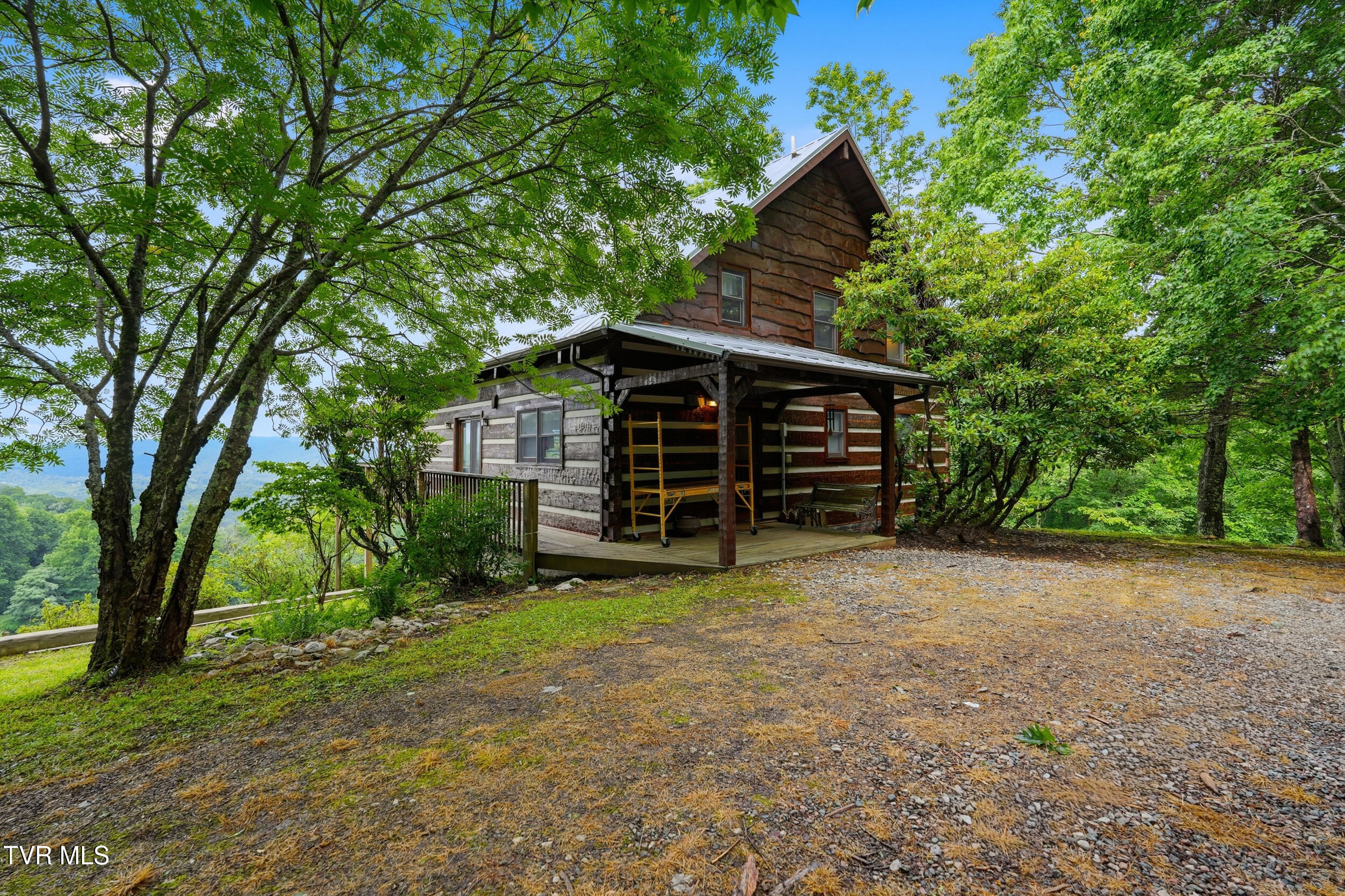 900 Greer Road Mountain City, TN 37683 - Photo 5 of 53 36_900 greer rd-13