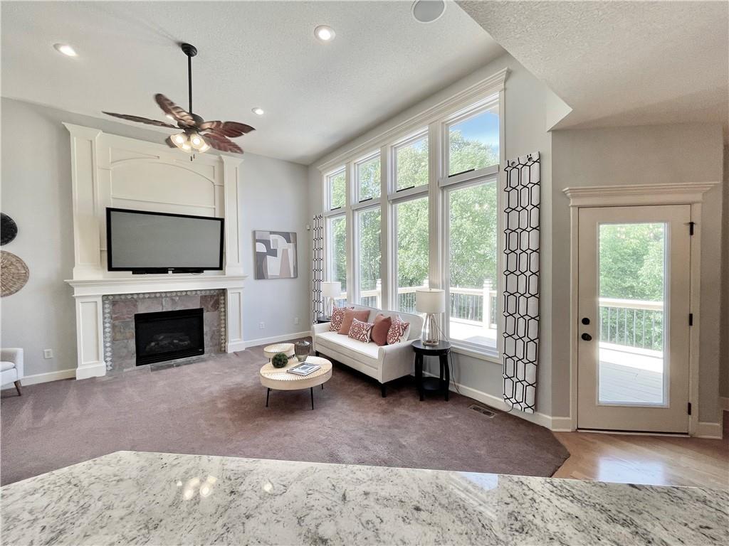8636 North Utica Road Kansas City, MO 64153 - Photo 4 of 60