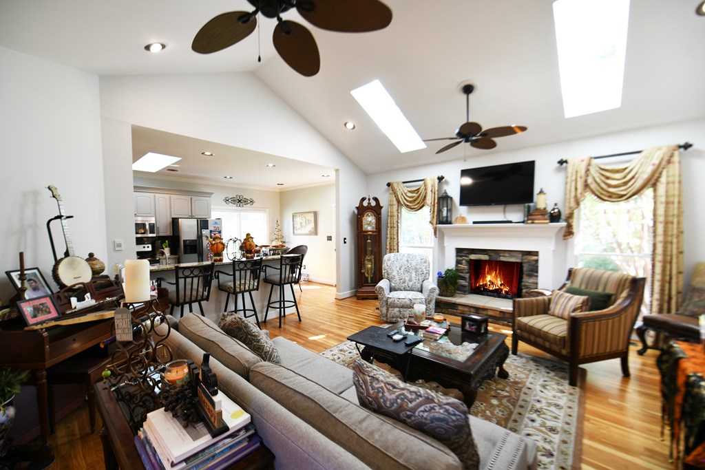 128 Ridgewood Circle Greenwood, SC 29649 - Photo 13 of 28 Gallery Image 13