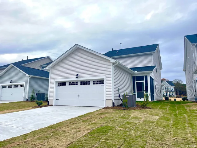 $2,185 | 176 Edge Of Auburn Boulevard, Clayton, NC 27520