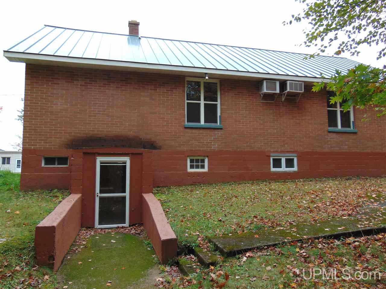 2100 Prairie Avenue Ishpeming, MI 49849 - Photo 3 of 29 Gallery Image 3