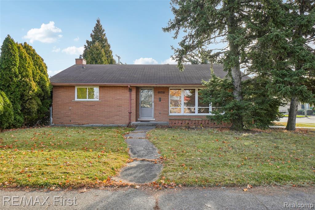 22400 Kelly Road Eastpointe, MI 48021 - Photo 1 of 36 Gallery Image 1