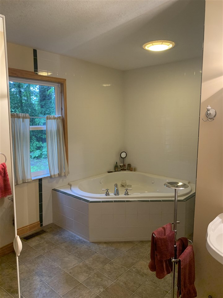 3080 North Bard Road Gladwin, MI 48624 - Photo 12 of 27