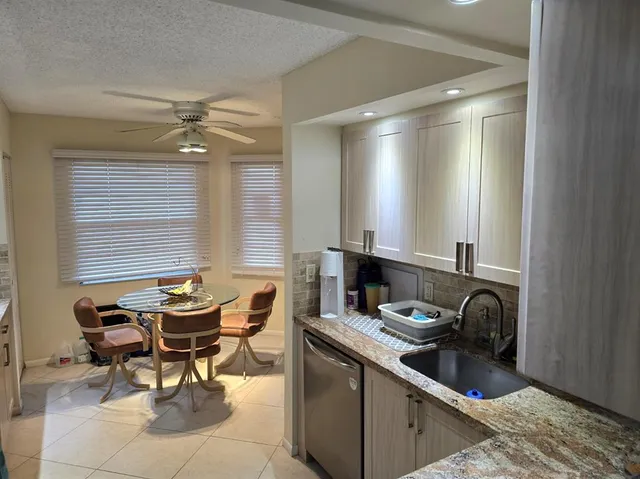$1,800 | 1501 Cayman Way, Unit K2, Coconut Creek, FL 33066