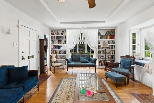 $4,500 | 4531 Date Avenue, La Mesa, CA 91941