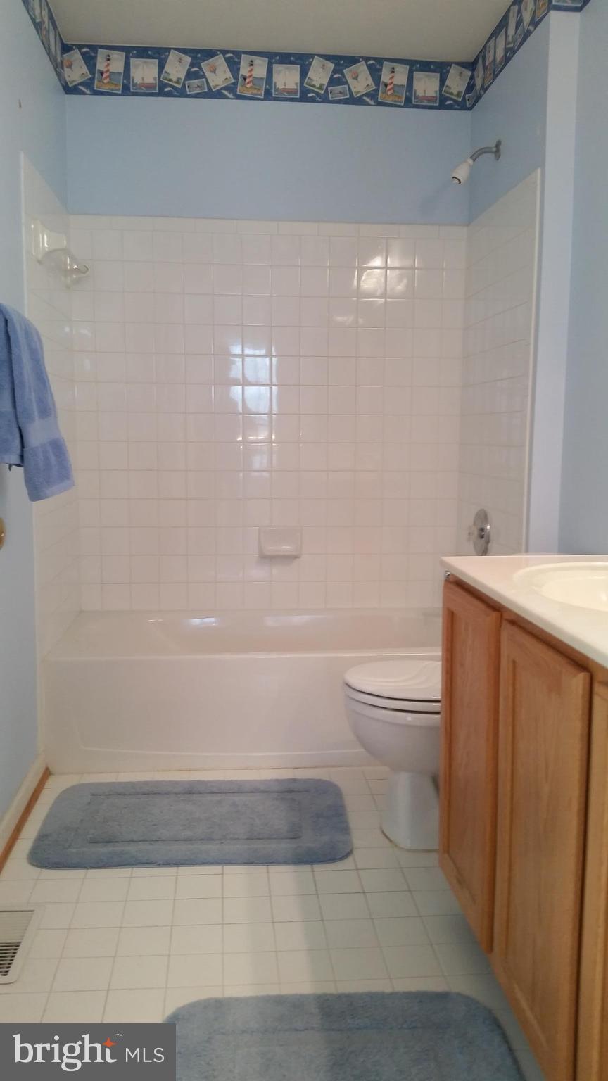 2124 Walnut Ridge Court Frederick, MD 21702 - Photo 25 of 30 Bath
