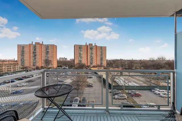 $329,000 | Undisclosed Address | Soundview