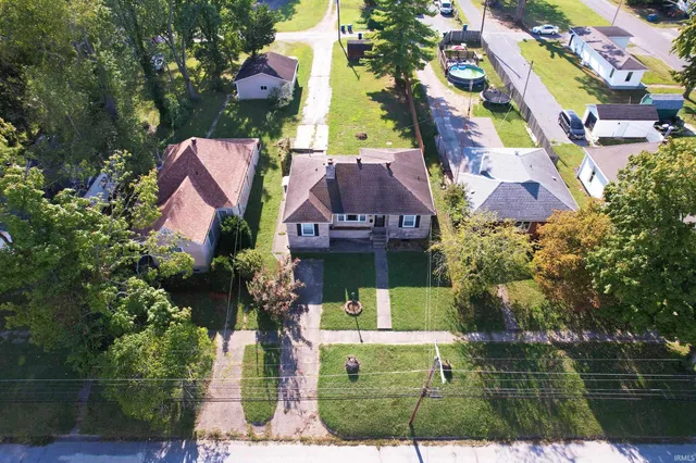 $139,900 | 1218 North Cherry Street, Mount Carmel, IL 62863