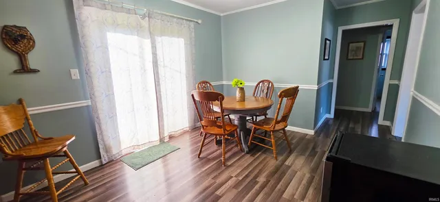 $139,900 | 1218 North Cherry Street, Mount Carmel, IL 62863