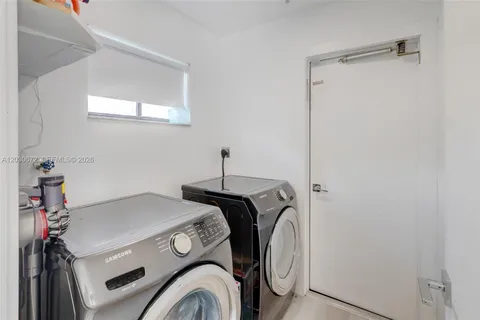 $699,500 | 9340 Northwest 32nd Street, Sunrise, FL 33351
