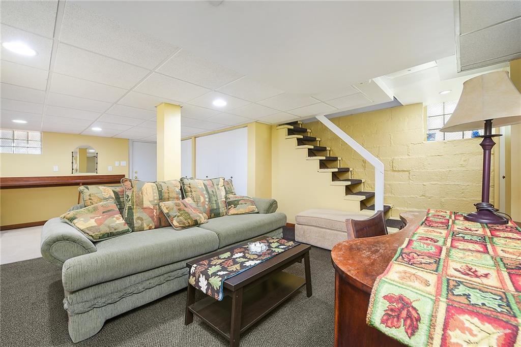 23 Frazier Avenue McKees Rocks, PA 15136 - Photo 21 of 25 Gallery Image 21