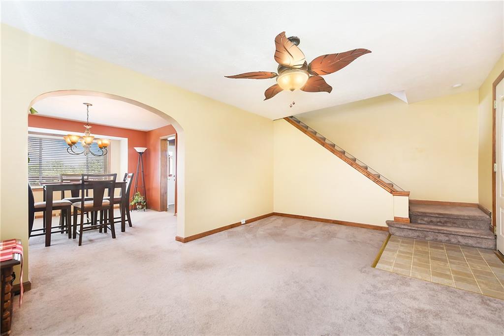 23 Frazier Avenue McKees Rocks, PA 15136 - Photo 6 of 25 Gallery Image 6