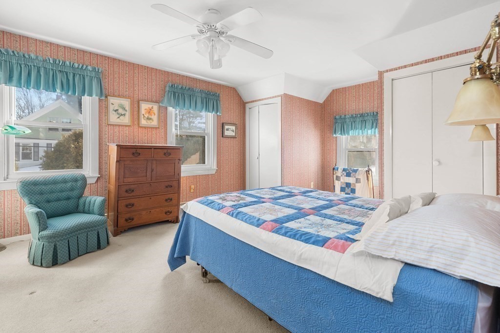 40 Maple Street Hamilton, MA 01982 - Photo 11 of 37 Gallery Image 11