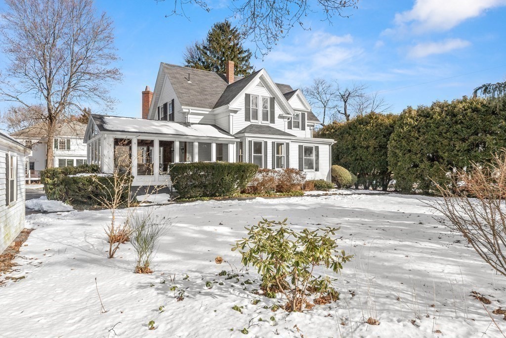 40 Maple Street Hamilton, MA 01982 - Photo 21 of 37 Gallery Image 21