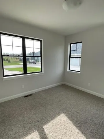 $1,049,999 | 1746 North River Road, Milwaukee, WI 53217