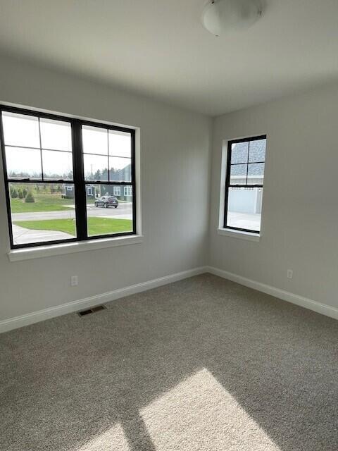 1746 North River Road Milwaukee, WI 53217 - Photo 18 of 34 Second Bedroom