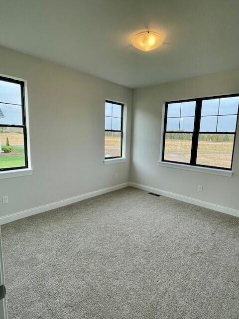 1746 North River Road Milwaukee, WI 53217 - Photo 19 of 34 Third Bedroom