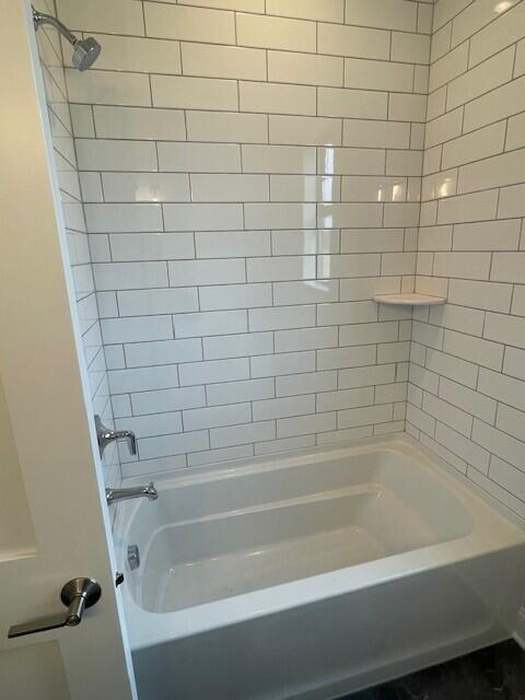 1746 North River Road Milwaukee, WI 53217 - Photo 21 of 34 Second Bathroom Tiled Shower