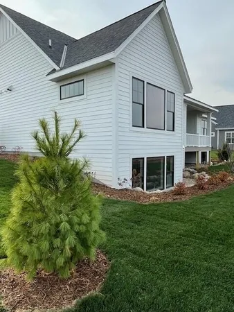 $1,049,999 | 1746 North River Road, River Hills, WI 53217