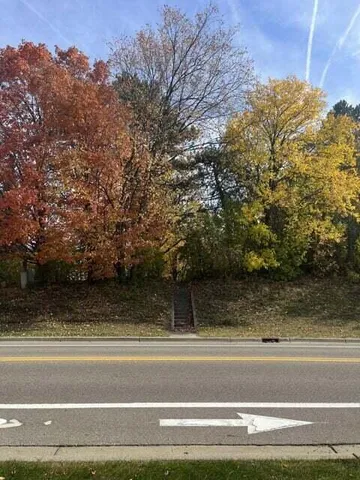 $225,000 | 20900 Taft Road, Northville, MI 48167