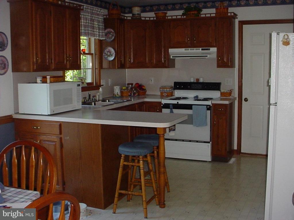 160 Stackstown Road Marietta, PA 17547 - Photo 4 of 7 Gallery Image 4
