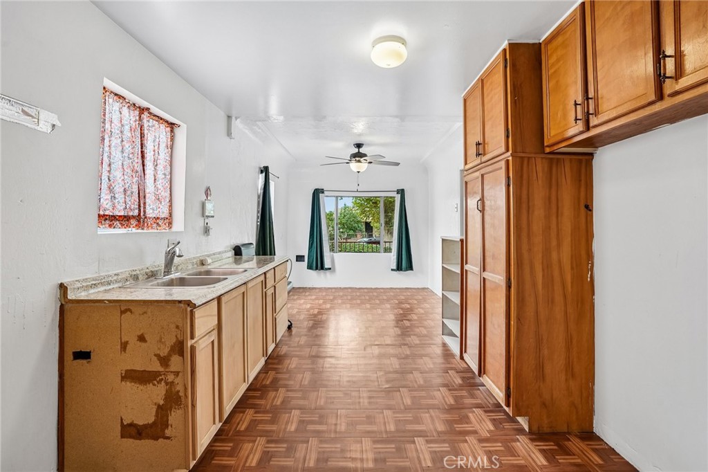 1359 South Downey Road Los Angeles, CA 90023 - Photo 27 of 54
