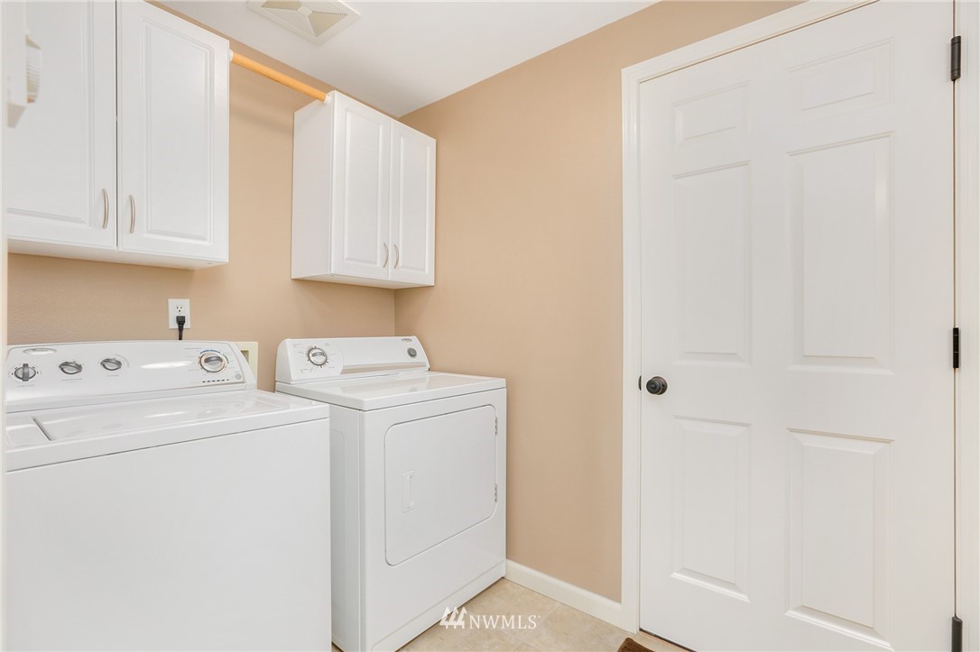 119 172nd Place Southeast Bothell, WA 98012 - Photo 11 of 25