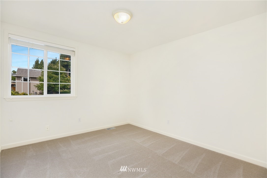 119 172nd Place Southeast Bothell, WA 98012 - Photo 15 of 25