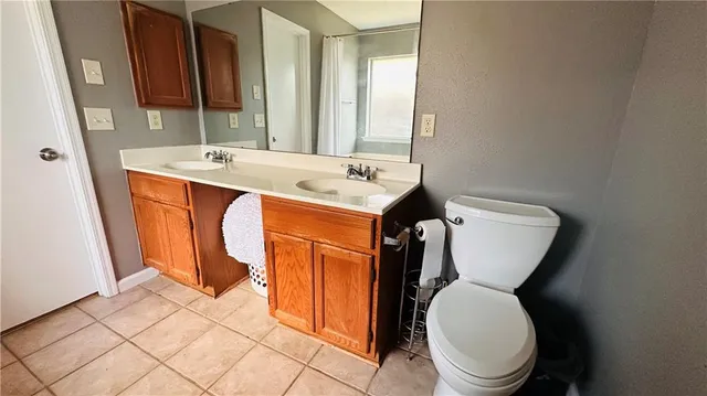 $265,000 | 34 Robert Road, Waggaman, LA 70094