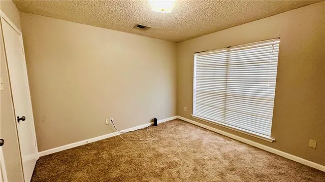 $265,000 | 34 Robert Road, Waggaman, LA 70094