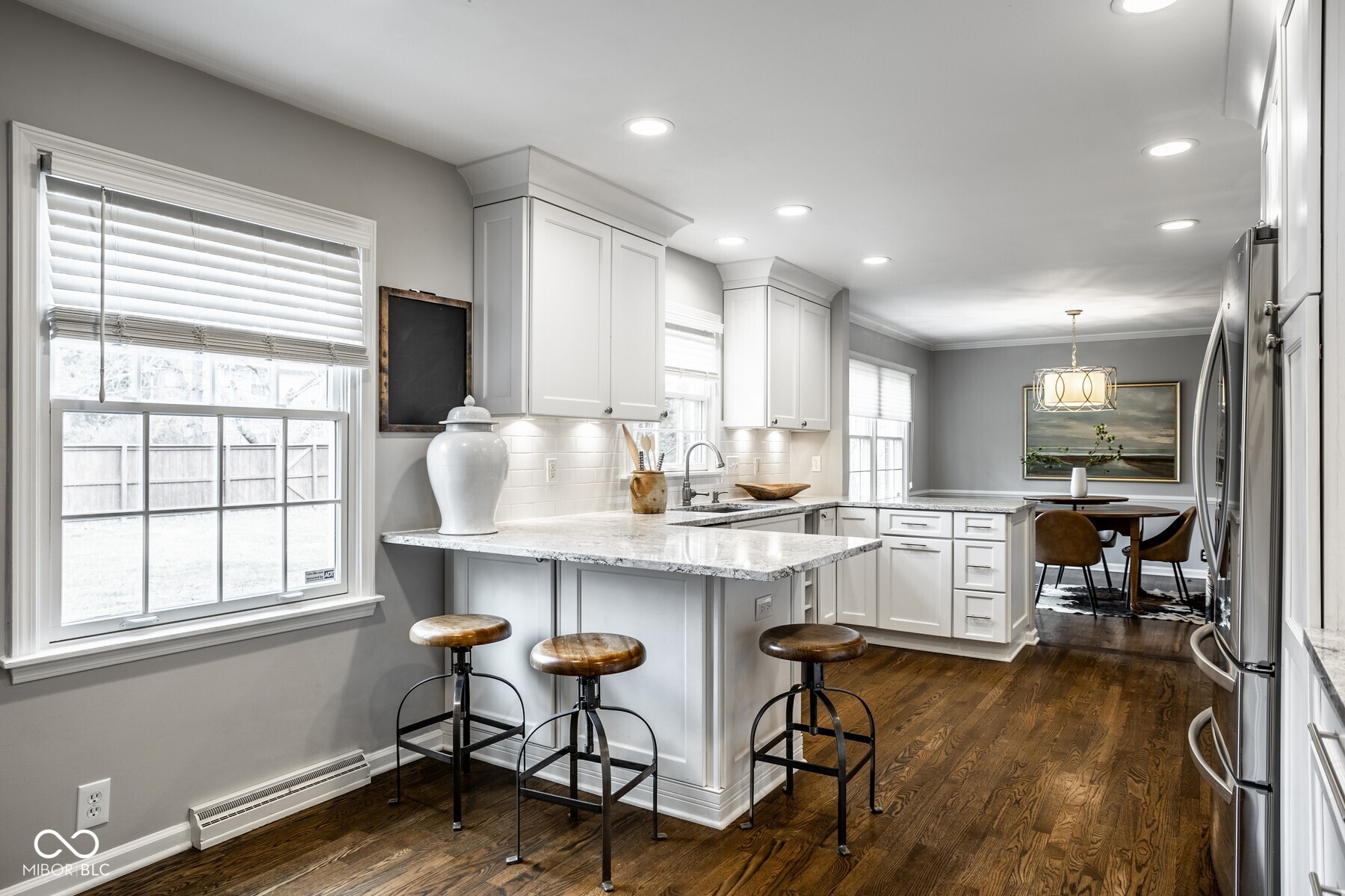 8122 Oakland Road Indianapolis, IN 46240 - Photo 11 of 57 Gallery Image 11