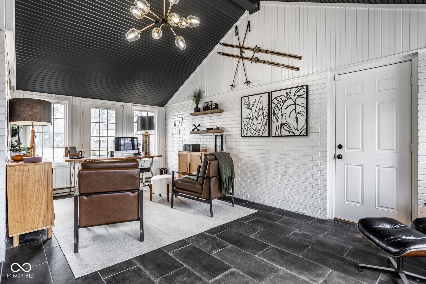 8122 Oakland Road Indianapolis, IN 46240 - Photo 22 of 57 Gallery Image 22