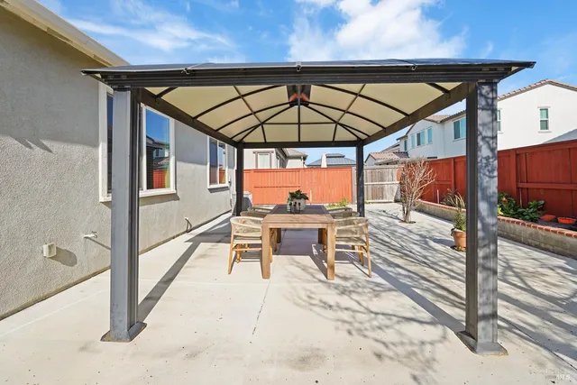 $600,000 | 1275 Columbia Drive, Dixon, CA 95620