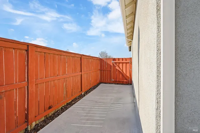 $600,000 | 1275 Columbia Drive, Dixon, CA 95620