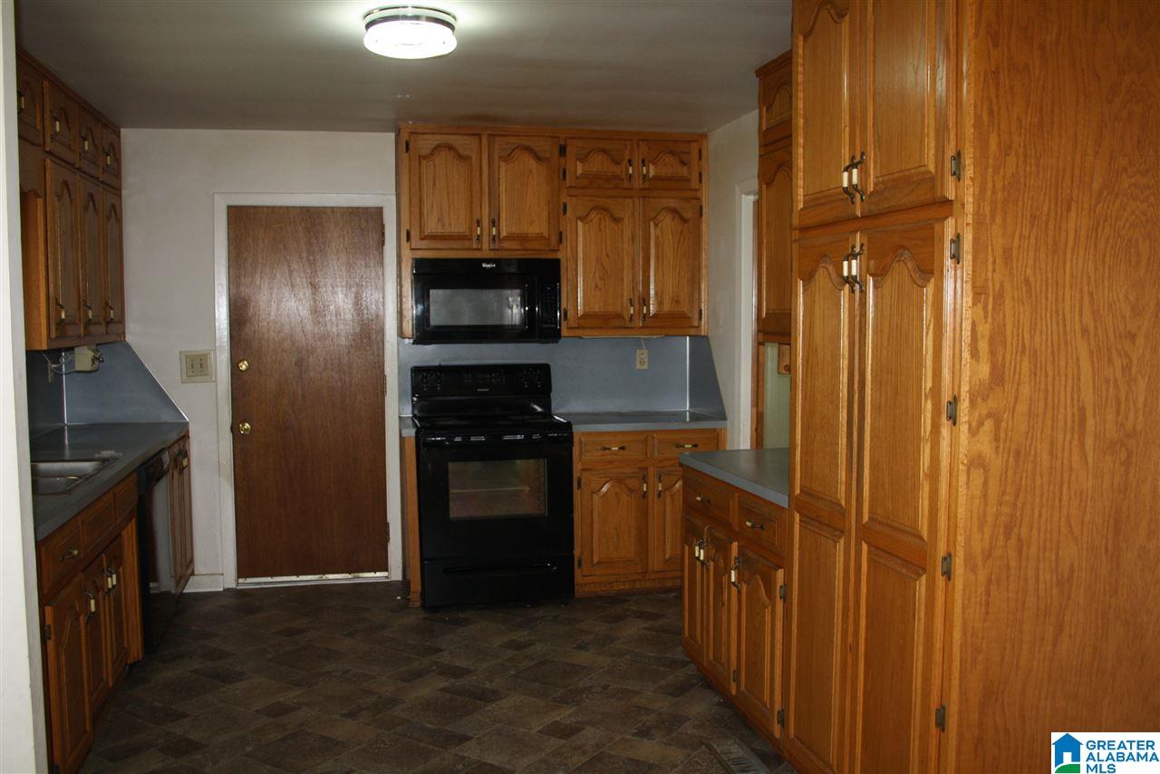 809 9th Way Pleasant Grove, AL 35127 - Photo 11 of 20