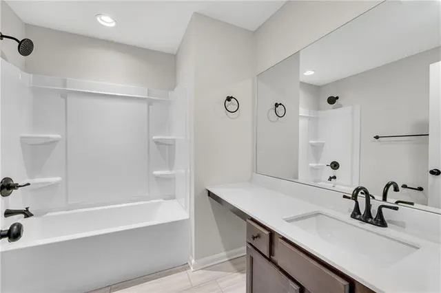 $1,895 | 4586 Cypress Pk Drive, Gainesville, GA 30504