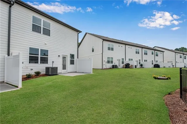 $1,895 | 4586 Cypress Pk Drive, Gainesville, GA 30504