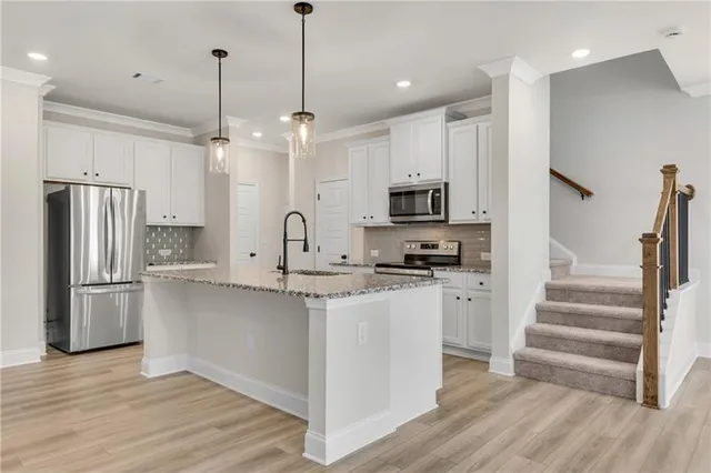 $1,895 | 4586 Cypress Pk Drive, Gainesville, GA 30504