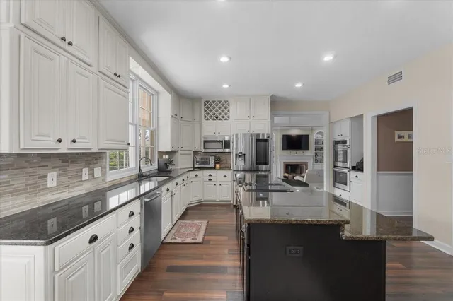 $1,859,999 | 3826 Gaines Court, Winter Haven, FL 33884