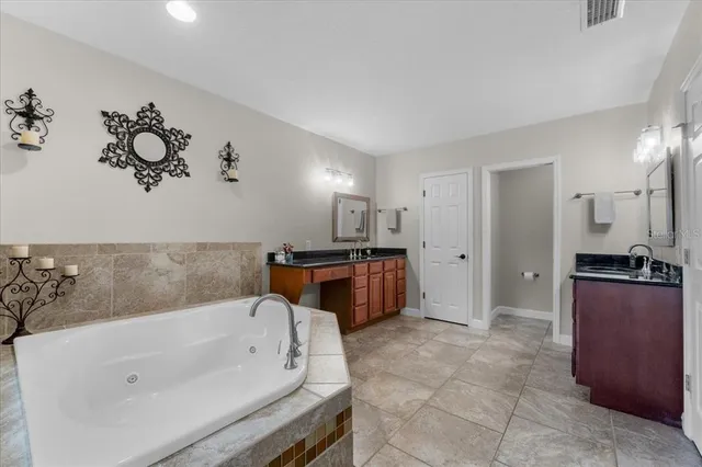 $1,859,999 | 3826 Gaines Court, Winter Haven, FL 33884