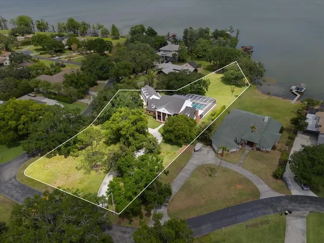 $1,859,999 | 3826 Gaines Court, Winter Haven, FL 33884