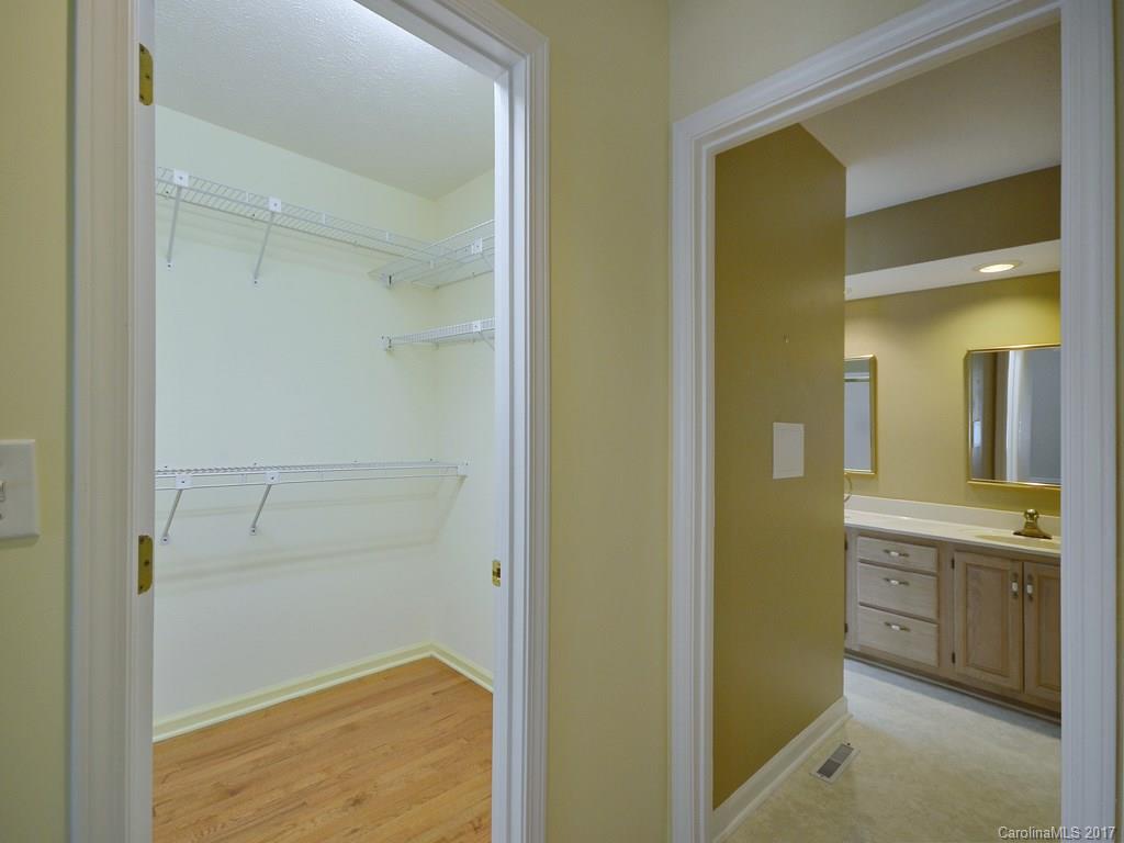917 Kanuga Road, Unit 917 Hendersonville, NC 28739 - Photo 12 of 18 Gallery Image 12