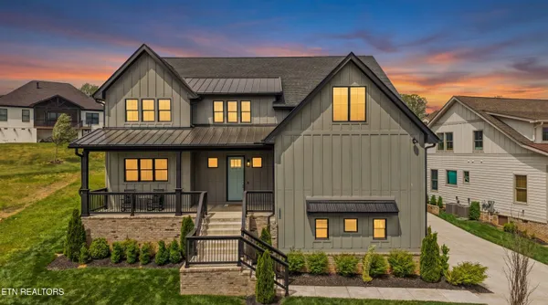 $899,000 | 1299 Chestnut Lane, Loudon, TN 37774