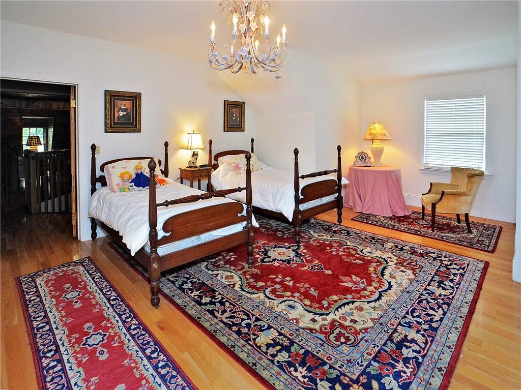 1538 Renton Road Pittsburgh, PA 15239 - Photo 19 of 25