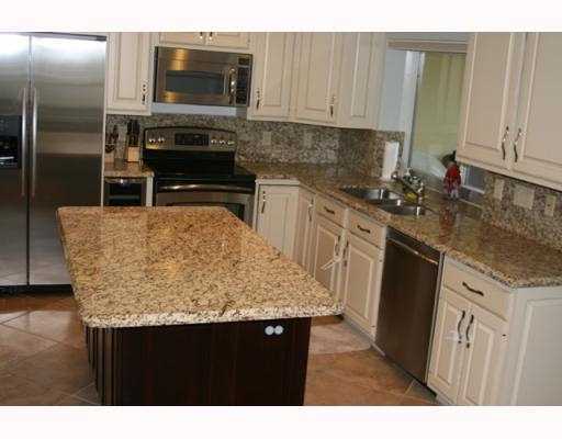 31 Saddleback Road Tequesta, FL 33469 - Photo 5 of 9 Additional Photo