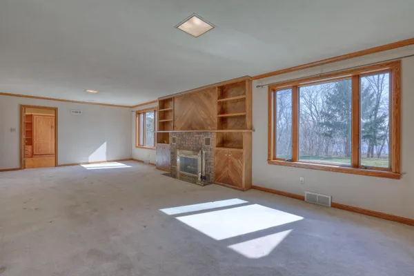 $2,495,000 | 4640 Lake Club Circle, Oconomowoc Lake, WI 53066