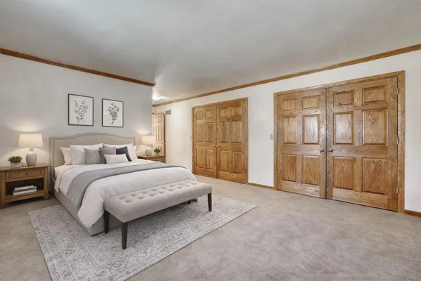 $2,495,000 | 4640 Lake Club Circle, Oconomowoc Lake, WI 53066