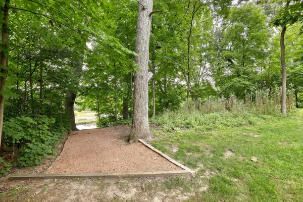 $2,495,000 | 4640 Lake Club Circle, Oconomowoc Lake, WI 53066